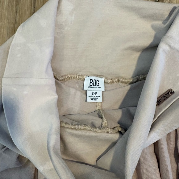 BDG URBAN OUTFITTERS BDG Byrdie Micro Skort Size Small *Flaws - Picture 5 of 6